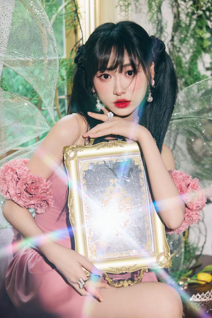 Thần Tài trao tài lộc sau ngày 26/11/2025, 3 con giáp xòe tay hứng 'mưa vàng mưa bạc', nắm trong tay sổ tiết kiệm bạc tỷ - Ảnh 2