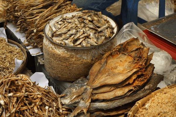 Chàng trai 24 tuổi bất ngờ nhận tin mắc ung thư, bác sĩ ngậm ngùi: “Giá như đừng ăn nhiều 1 loại cá này”- Ảnh 2.