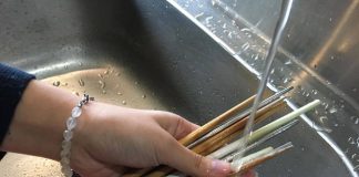 Một nhà 4 người mắc ung thư chỉ vì thói quen này khi dùng đũa ăn cơm, WHO cũng cảnh báo rất nhiều!