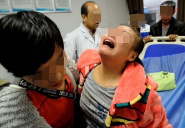 Bé trai 9 tuổi ᵭột tử vì học cả ngày lẫn ᵭêm, học thêm cuṓi tuần, chỉ nói ᵭúng 7 từ với mẹ trước khi mất - 3