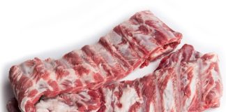 Hầm sườn: người thì chần nước, người thì hầm trực tiếp, đầu bếp nói: “Cả hai đều sai”, cách đúng ít người biết