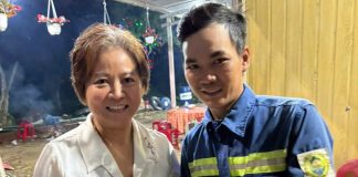 Bới 11 tấn rác trong đêm giao thừa để tìm nhẫn kim cương một tỷ đồng