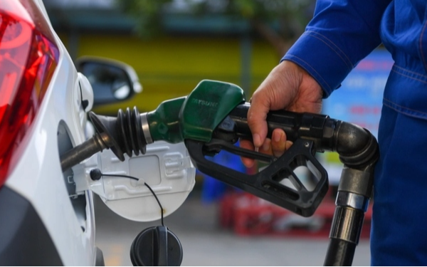 Giá xăng dầu hôm nay (18-5): Giá dầu thế giới có xu hướng tăng