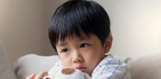 Không hề mê tín: 5 địa điểm cha mẹ KHÔNG NÊN đưa con đi, không tốt chút nào!