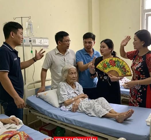 Tôi gục ngã khi nghe các con nói: ‘Mẹ bệnh thì cứ chia ngày nuôi như chia ca làm việc!’, sáng hôm sau tôi liền đưa ra quyết định…