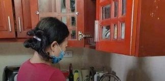 Lương hưu của bác giúp việc 14 triệu/tháng nhưng vẫn đi làm thuê, nghe bác kể chuyện mà tôi giật mình